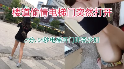 鲜肉与熟女的激情碰撞丰满美乳少妇偷情肌肉男健身教练做爱疯狂骑乘技术性扭动浪叫不止高清720P原版无水印