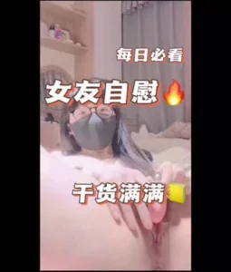 车模下海漂亮小姐姐大屌插嘴直接开操特殊视角猛怼美臀骑乘位腰上还贴着膏药